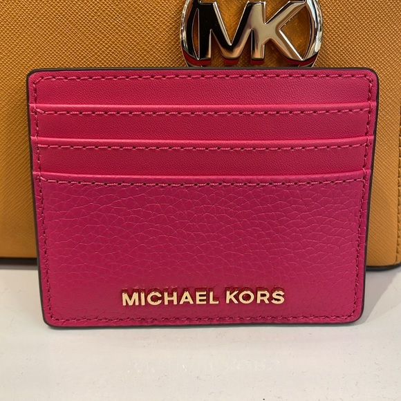 MICHAEL KORS
Large Pebbled Leather Card Holder Case
Electric Pink
NWT - Picture 3 of 16